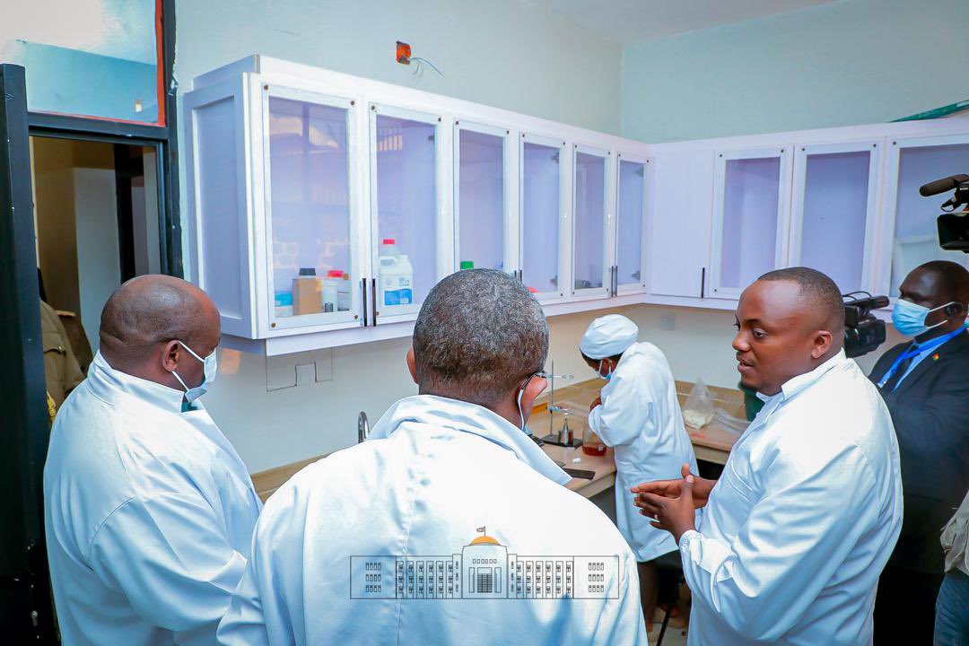 NtareHouse's tweet photo. Retour sur images de la visite du Président Bissau-Guinéen à l’usine de transformation de champignons #SOVERT , au dernier jour de sa visite d’Etat effectuée au #Burundi https://t.co/vIvQkMoB2Z
