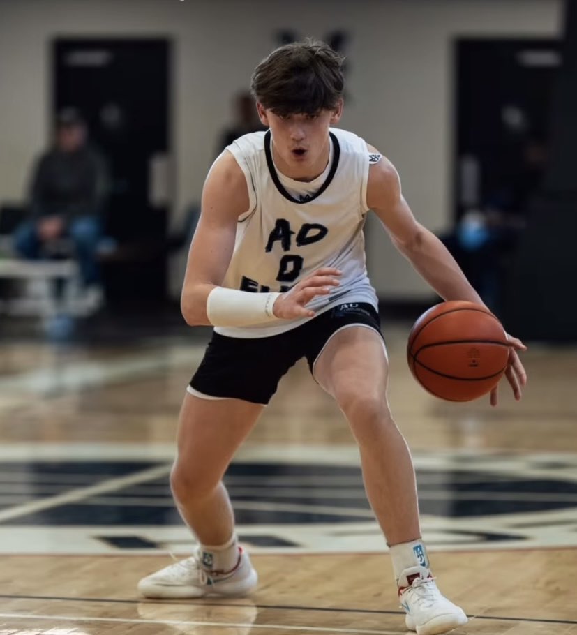 AD_elite tweet media