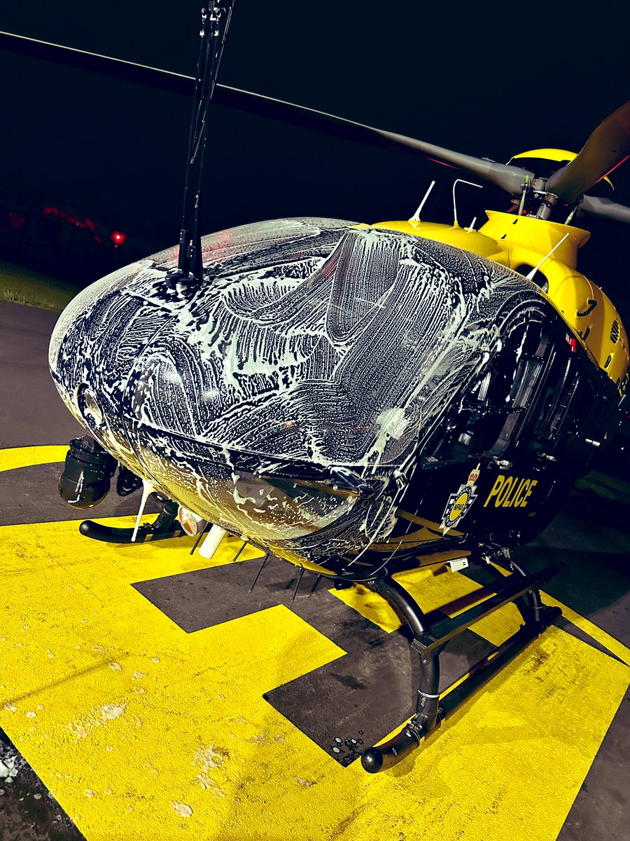 With all the nice weather it’s not just your cars that get covered in bugs…. Nice little late night windscreen wash before we go again.