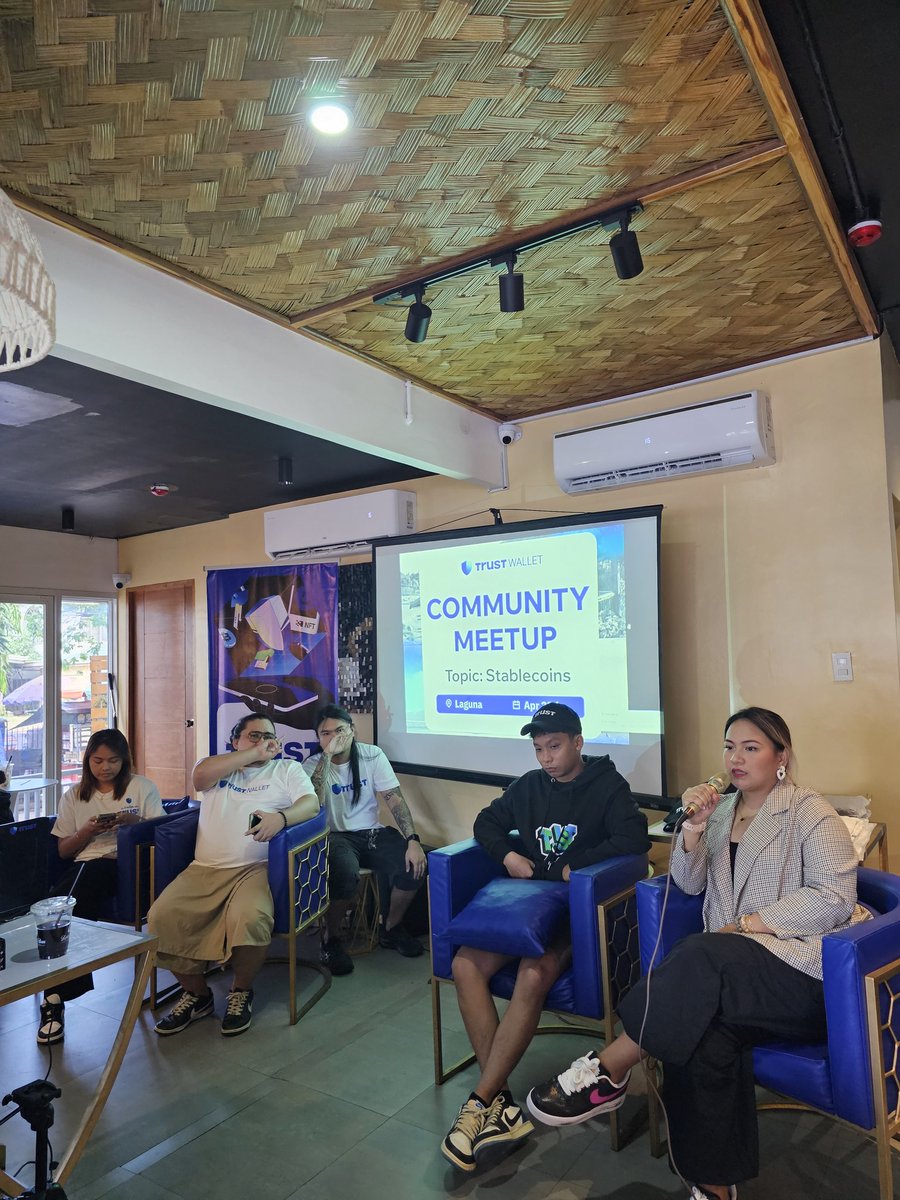 EironFycee's tweet photo. ✅One of them even mentioned using @Trustwallet as the safest starting point of her #crypto journey
✅Another one: Coolest event na napuntahan ko!

@RishRL22
@luicikerzapata
@rose20062408
@Klydie1902

#CryptitaPlays #TrustwalletFIL https://t.co/zFrEUw1VjG