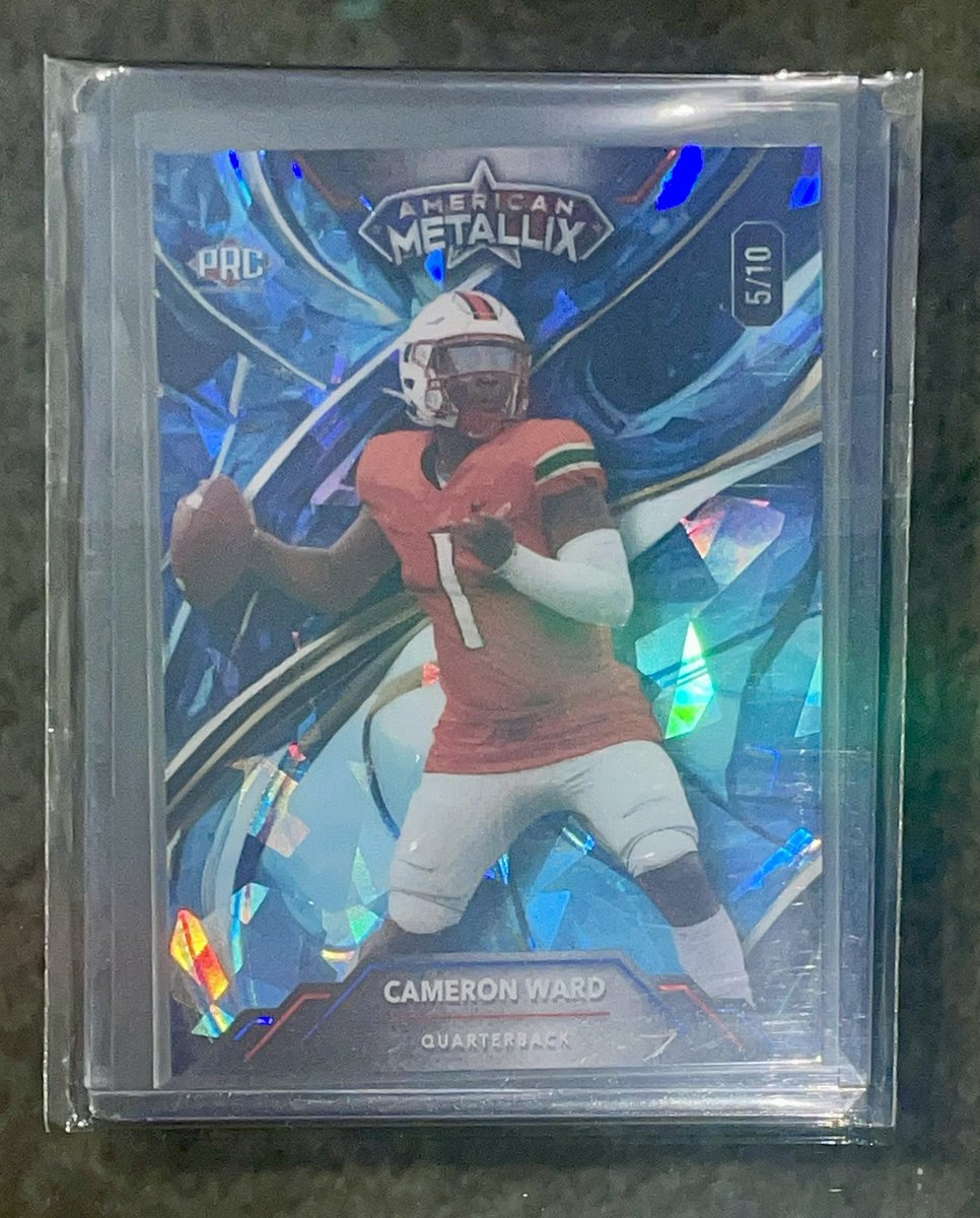 🚨🚨#TITANS GIVEAWAY🚨🚨

Celebrating the Titans drafting a new franchise QB by giving away a Cam Ward rookie card numbered 5 of 10 made!

Repost for a chance to win. Winner can follow but must be a Titans fan. Winner drawn Wednesday night. 

Good luck and Titan Up ⚔️