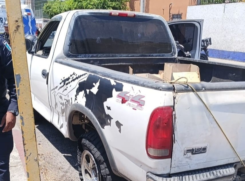 🚨Pánico en Cuautla por balacera; resguardan al alcalde Jesús Corona ante posible atentado
  
Más información👇🏻✨
adrnetworks.mx/panico-en-cuau…

#Cuautla #Balacera #Morelos #Seguridad #JesúsCorona