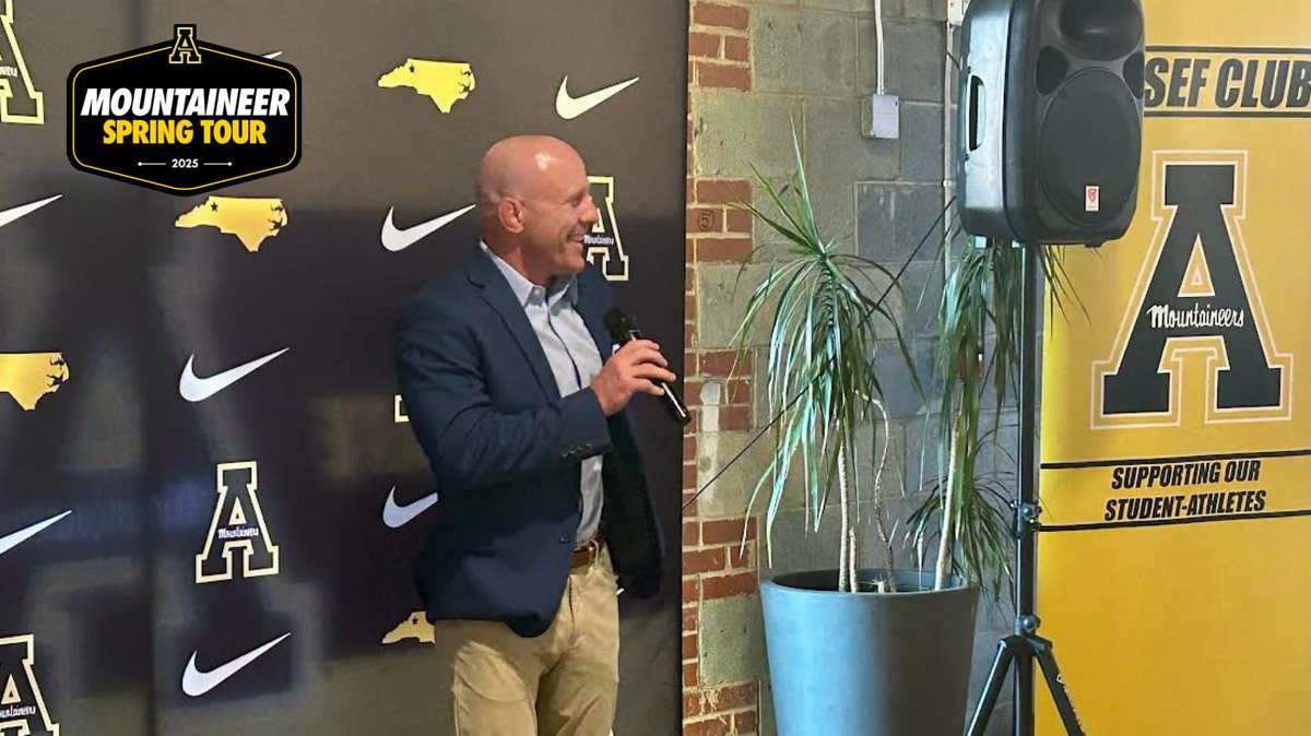 𝐌𝐨𝐮𝐧𝐭𝐚𝐢𝐧𝐞𝐞𝐫 𝐒𝐩𝐫𝐢𝐧𝐠 𝐓𝐨𝐮𝐫

A great night in Raleigh at <a href="/rnd_brewing/">R&D Brewing</a>! 

Next stop: Tuesday in Greensboro

#GoApp | <a href="/AppAlumni/">Appalachian Alumni</a>