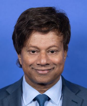 GuntherEagleman's tweet photo. We shouldn’t allow foreign born people to be elected into Congress. https://t.co/BQoKGWGF8B