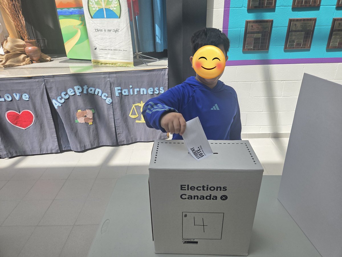 St Philip School (@stphilipdpcdsb) on Twitter photo Today Ss casted their ballots for the next MPs, in our mock polling stations for todays' Federal Election🗳. Thank you <a href="/studentvote/">Student Vote</a> for the great resources and Ms. Cherepeca and the student council for running the polls giving our Ss an opportunity to #letyourvoicesbeheard Today Ss casted their ballots for the next MPs, in our mock polling stations for todays' Federal Election🗳. Thank you <a href="/studentvote/">Student Vote</a> for the great resources and Ms. Cherepeca and the student council for running the polls giving our Ss an opportunity to #letyourvoicesbeheard