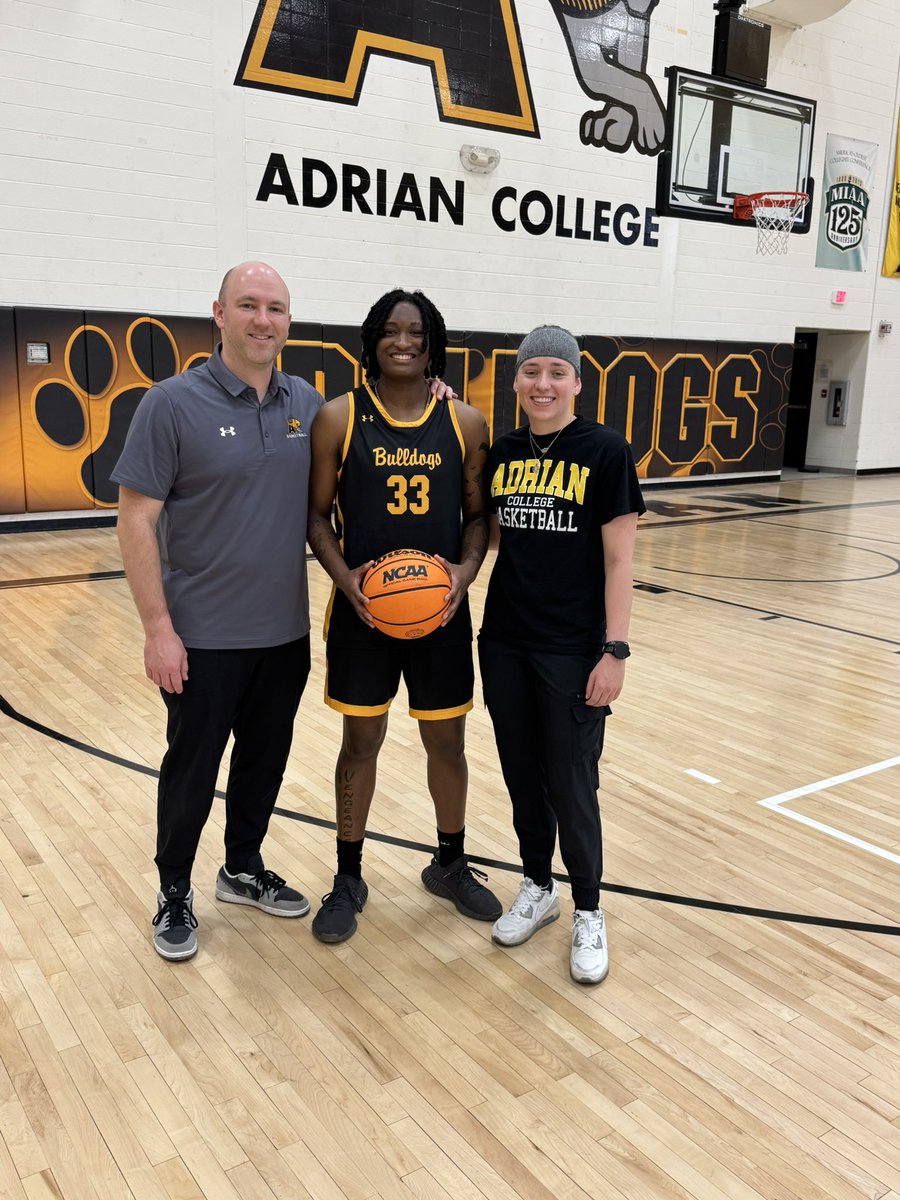 Gabby Gerald (@gabbygerald2025) on Twitter photo Thank you for the college visit, campus tour and offer to continue my academic and athletic career at Adrian College <a href="/acwb_basketball/">ACWBasketball</a> Thank you for the college visit, campus tour and offer to continue my academic and athletic career at Adrian College <a href="/acwb_basketball/">ACWBasketball</a>