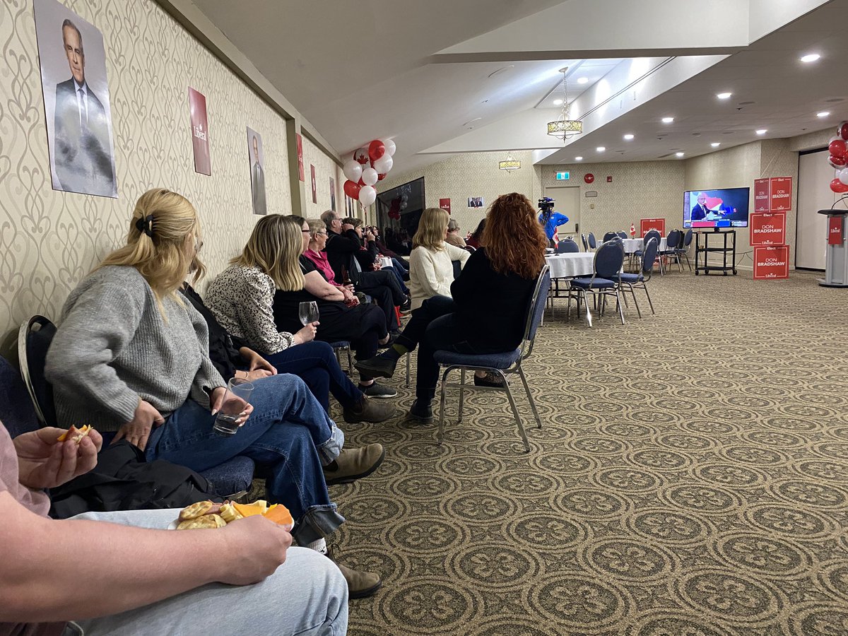 Campaign supporters for Liberal Don Bradshaw have started to gather at the Glynmill Inn in Corner Brook.