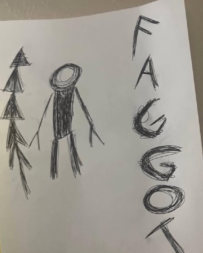 abbyslutbag2's tweet photo. sammy drawing about other taissa https://t.co/1jqiSN1Wj8