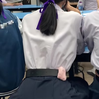 ทักมาได้นะค่ะ เป็นคนน่ารักค่ะ ไม่ใช่หมาค่ะ