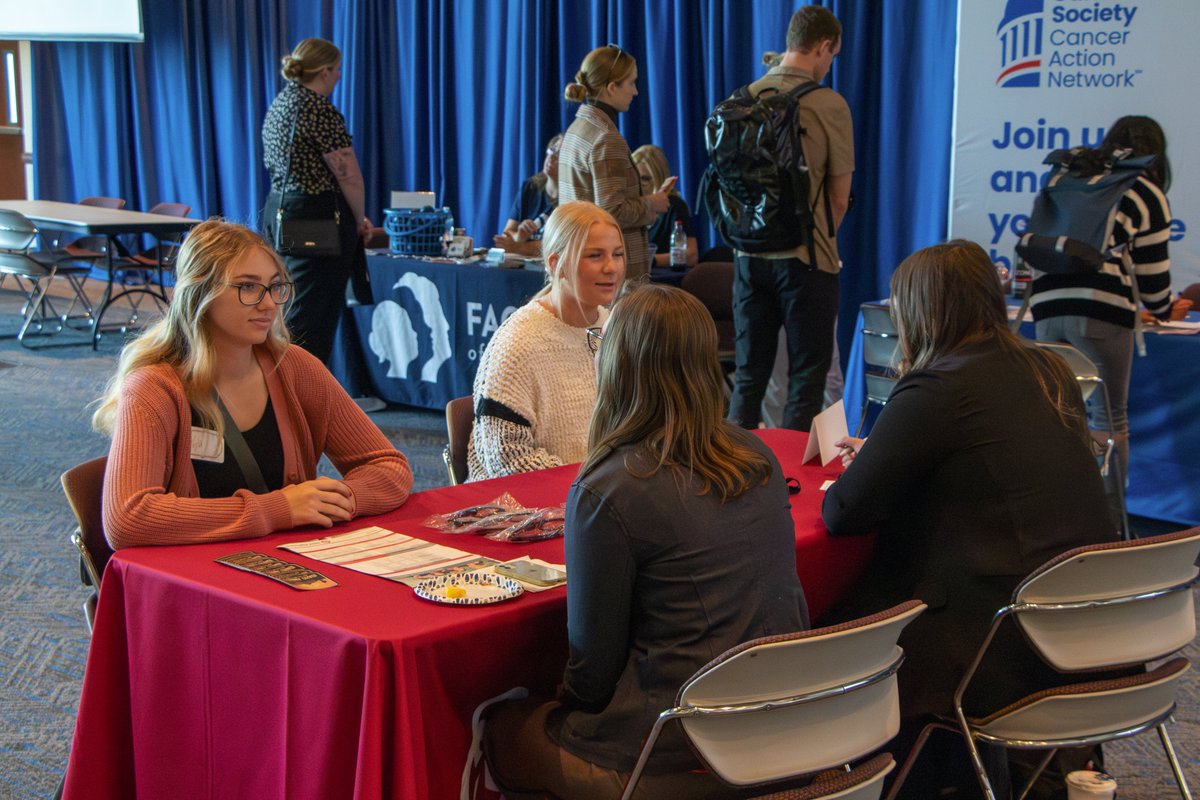 Our Public Health certificate prepares students for a career that advances the health of their communities. Learn how to develop community partnerships and take action to address public health challenges by adding this certificate to your degree: boisestate.edu/spph/undergrad…