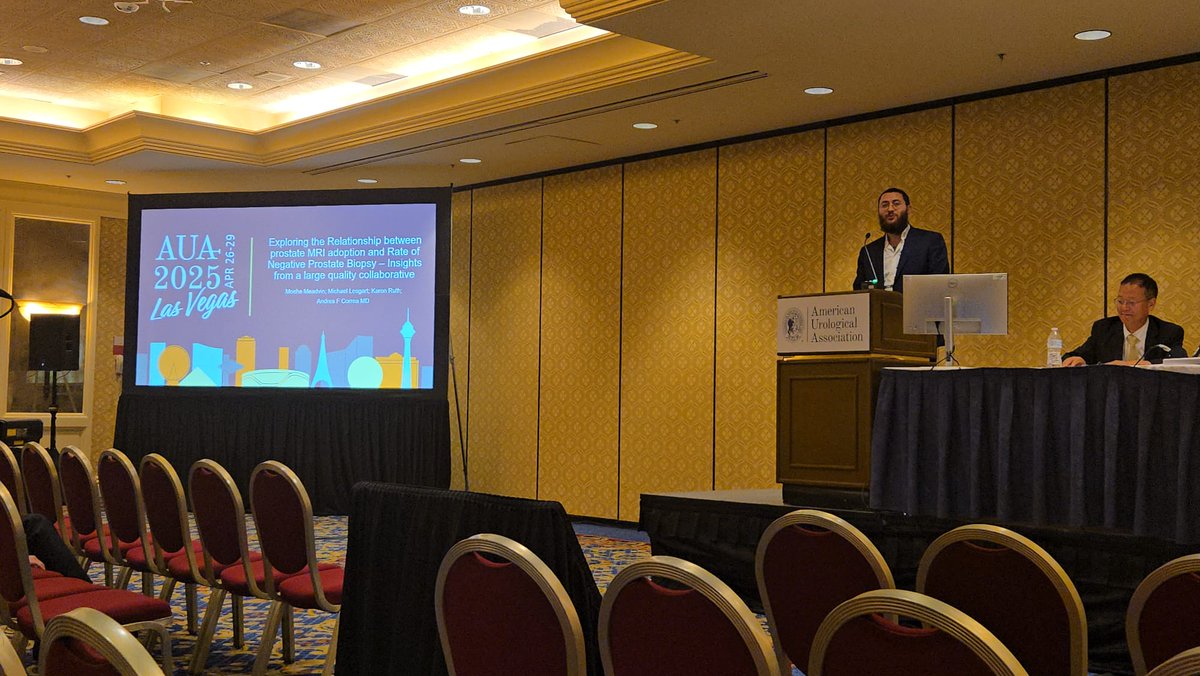 MosheMeadvin's tweet image. Blessed to share my research with @FCUroOnc @UroCorrea and @M_Lesgart at #AUA25 in Las Vegas. Here we come #urologymatch2026