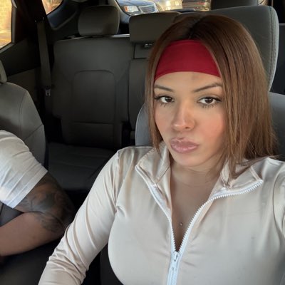 jenniiffur's tweet photo. #NewProfilePic https://t.co/beMlINMBR3