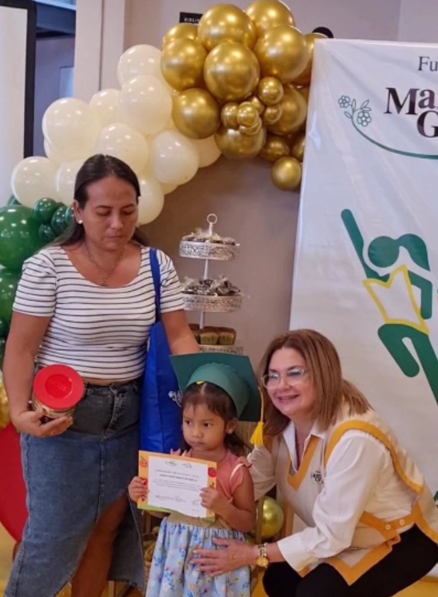 Fundación María Gracia
agradece a  los medios de comunicación que nos acompañaron y brindaron su valiosa cobertura durante el evento del Proyecto Meta
1001. Fue un día lleno de alegría, donde celebramos a 50 pequeños guerreros que han logrado vencer la desnutrición crónica .