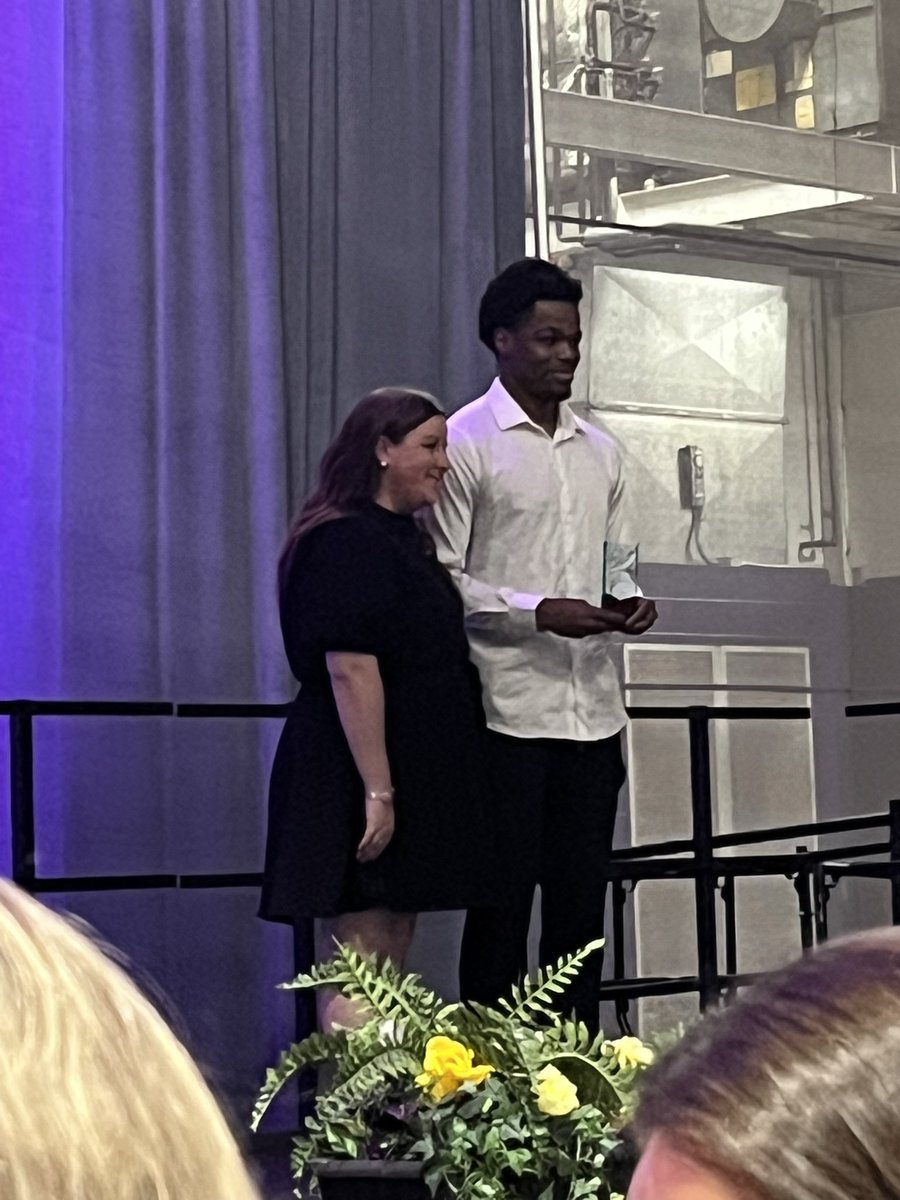 StonehillMBB's tweet image. 🏆@hermannkoffi10 Stonehill Athletics Rookie of the Year✅
🏆 @mcgill_nate The Edward E. Martin Outstanding Scholar Athlete Award!✅