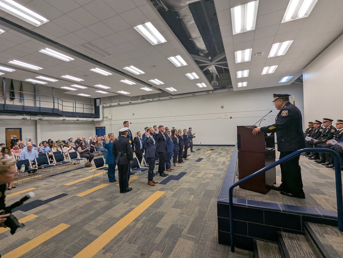 PPDCommish's tweet image. Today, I had the privilege of swearing in 14 new @PhillyPolice detectives. Their hard work, dedication, and commitment to justice led them here. The entire PPD family is proud of each of them - and the work begins now!
