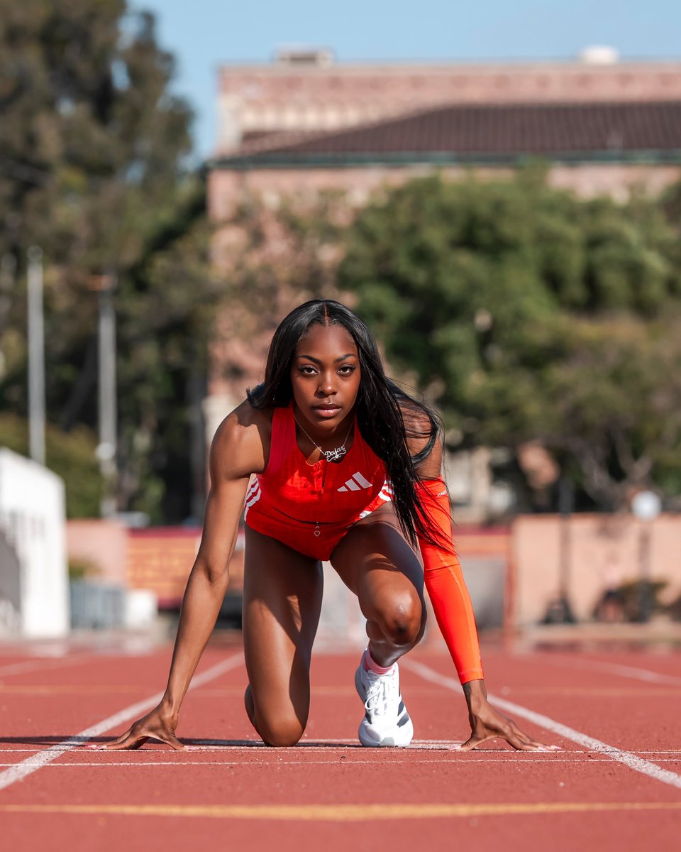 DajazD's tweet image. Delighted to sign a NIL with @adidas Thank you to everyone that has helped me this far.❤️
@USC_Track_Field @forteathletemgmnt
@DeFrandSr