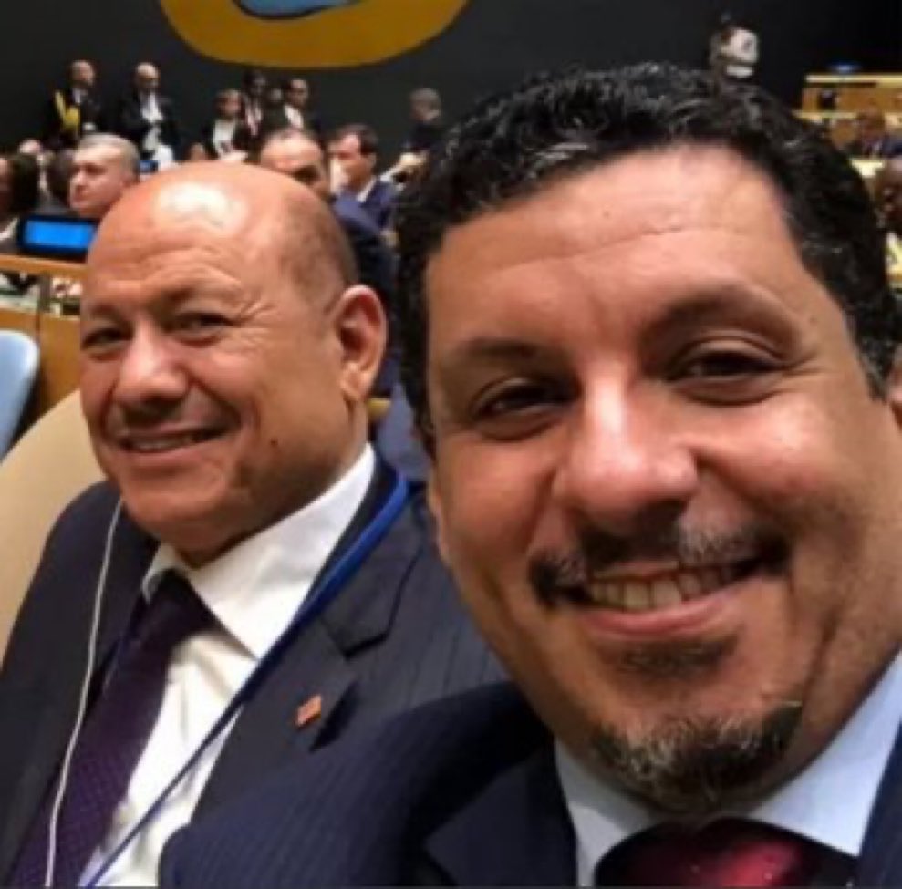 ستبكون دمًا كما أبكيتمونا دموعًا وسنبيعكم بأبخس الأثمان كما بعتم الوطن وكأنه خردة على أرصفة الخيانة.. 

وإن كان للخذلان ثمن، فأنتم أرخص من أن يُساوم عليكم

سنعلّقكم في سوق العار ليتفرج عليكم الصغير قبل الكبير.