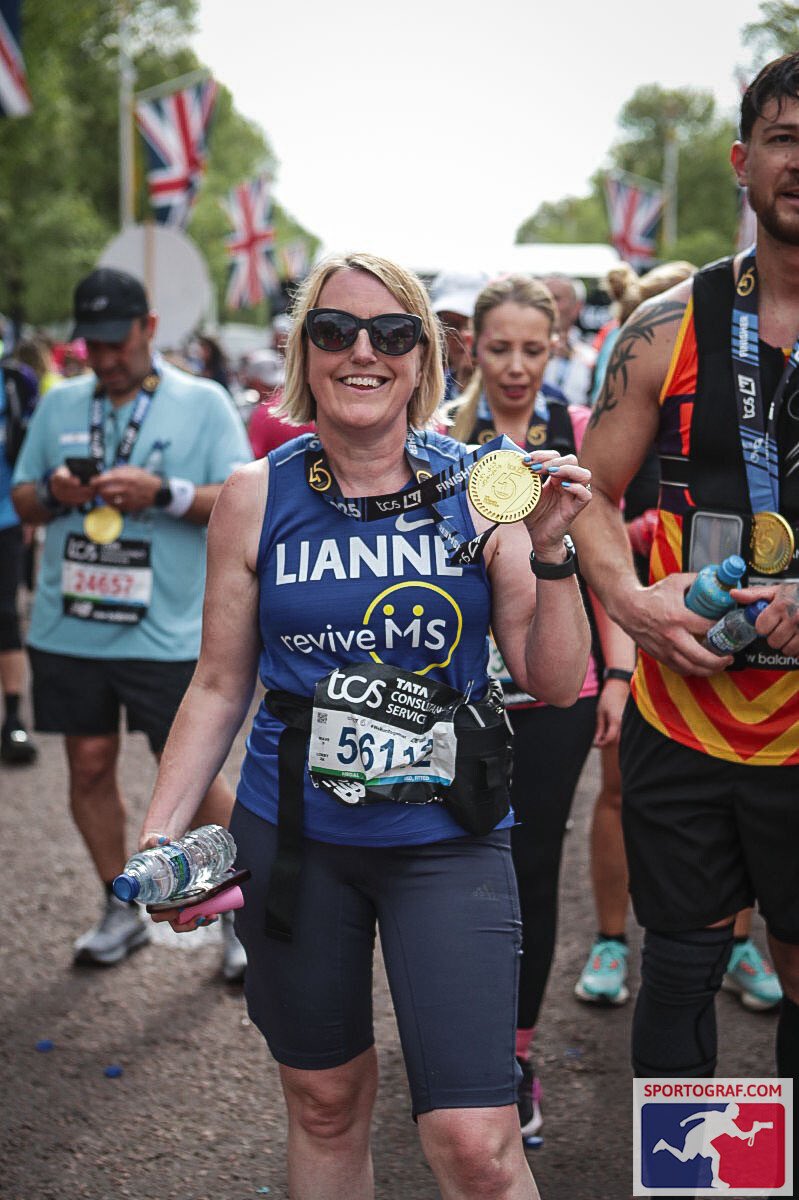 Lianne McInally (@liannemcinally1) on Twitter photo <a href="/EilishMccolgan/">Eilish McColgan</a> I'm loving my medal too! Well done on an outstanding run in excruciating heat! <a href="/EilishMccolgan/">Eilish McColgan</a> I'm loving my medal too! Well done on an outstanding run in excruciating heat!