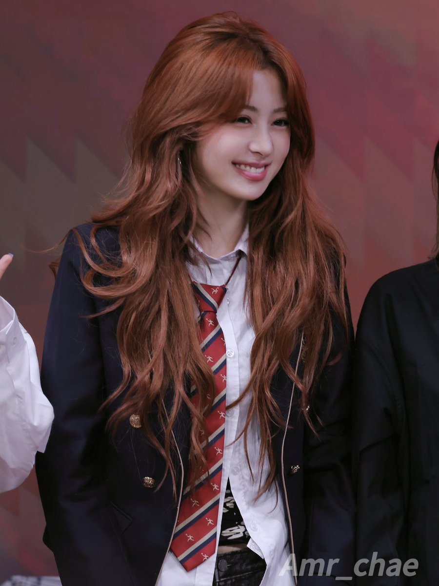 huhyunjinpics's tweet image. i’m still here