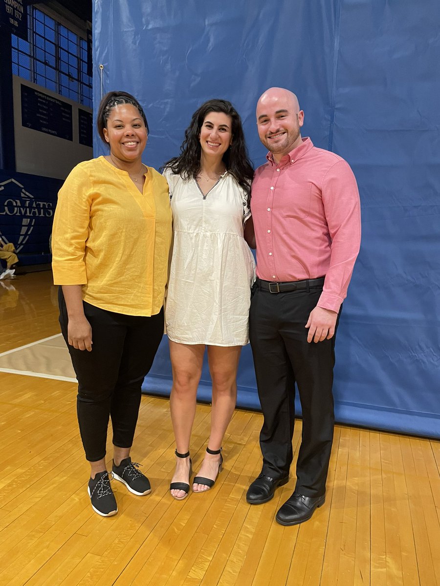 Brianna Spector (@brispec1) on Twitter photo How lucky am I to be surrounded by phenomenal coaches, great human beings and a staff that makes us all better every day! <a href="/FandMWBB/">F&M Basketball</a> <a href="/GoDiplomats/">GoDiplomats.com</a> How lucky am I to be surrounded by phenomenal coaches, great human beings and a staff that makes us all better every day! <a href="/FandMWBB/">F&M Basketball</a> <a href="/GoDiplomats/">GoDiplomats.com</a>