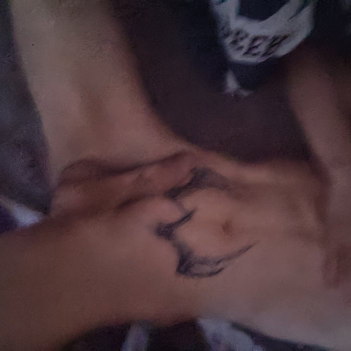 早上醒来好硬，好想被操