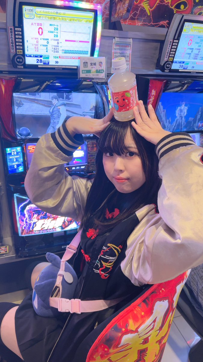 masiro_2m0's tweet image. おはよう！
今日の並び人数は83人！

 朝から色んな人が声掛けてくれて嬉しい‼️‼️‼️‼️
激アツな心🈵

ツモは北斗‼️‼️‼️‼️コンプさせるわ

 #ミロックス大和町店  様
 #PR