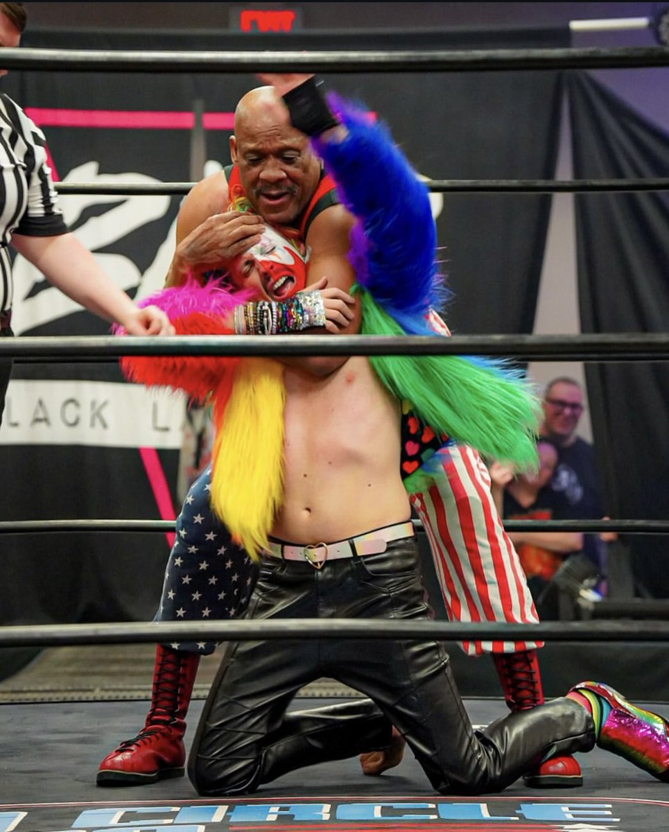 Tony Atlas was just helping me crack my neck &amp; definitely not putting me to sleep here.