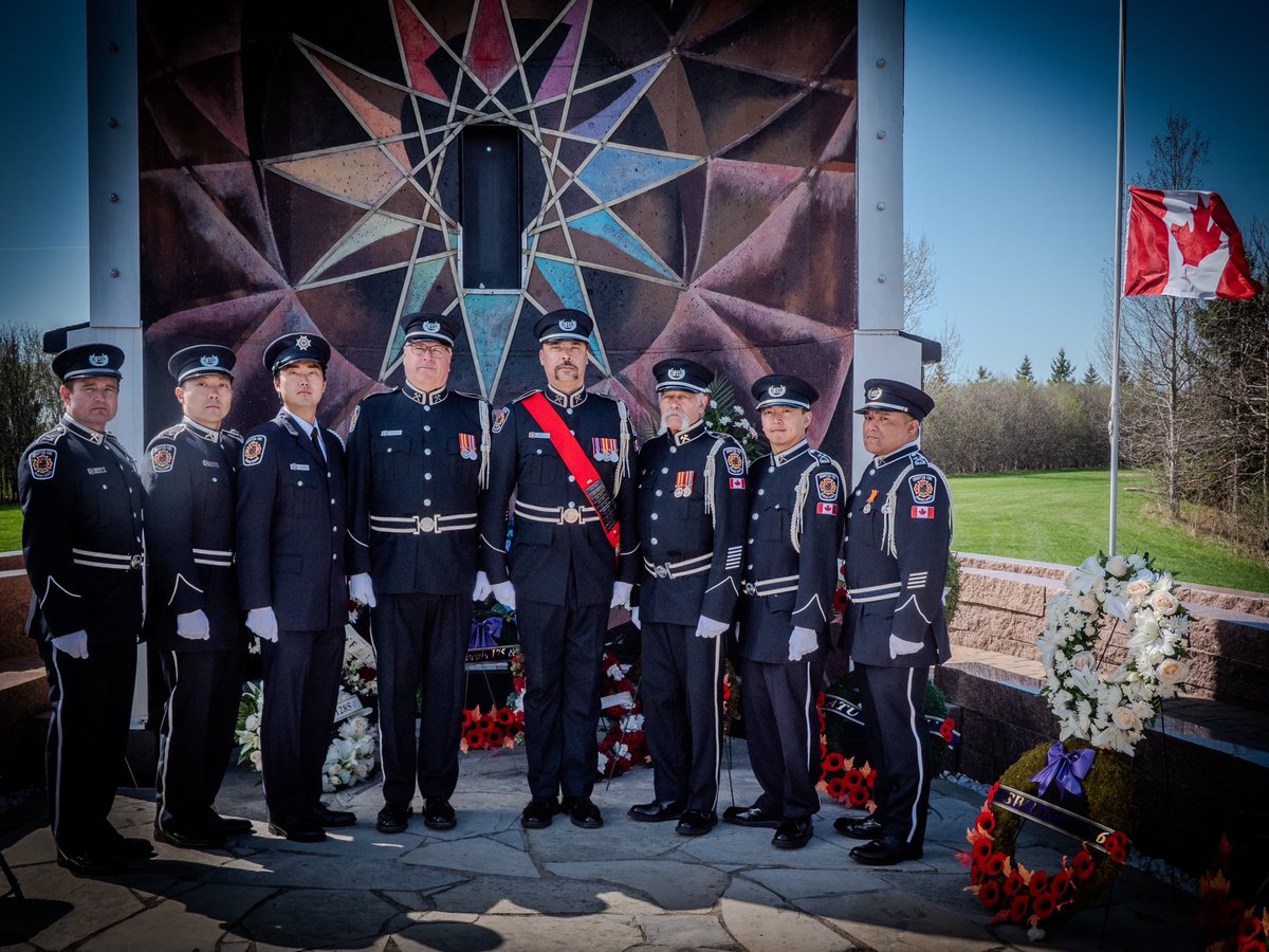 BFES Honour Guard tweet media