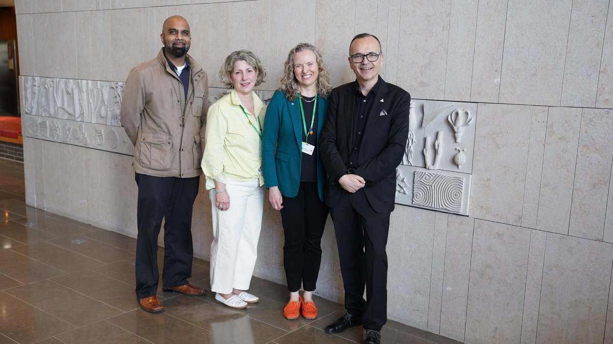 Holland Bloorview (@hbkidshospital) on Twitter photo We were honoured to welcome Deputy Minister Daniele Zanotti and Struan Remedios, program manager of childrenās services from <a href="/ChildrenON/">Ontario Children Services</a>. Thank you for your time, collaboration and commitment to supporting the wellbeing of our community! We were honoured to welcome Deputy Minister Daniele Zanotti and Struan Remedios, program manager of childrenās services from <a href="/ChildrenON/">Ontario Children Services</a>. Thank you for your time, collaboration and commitment to supporting the wellbeing of our community!