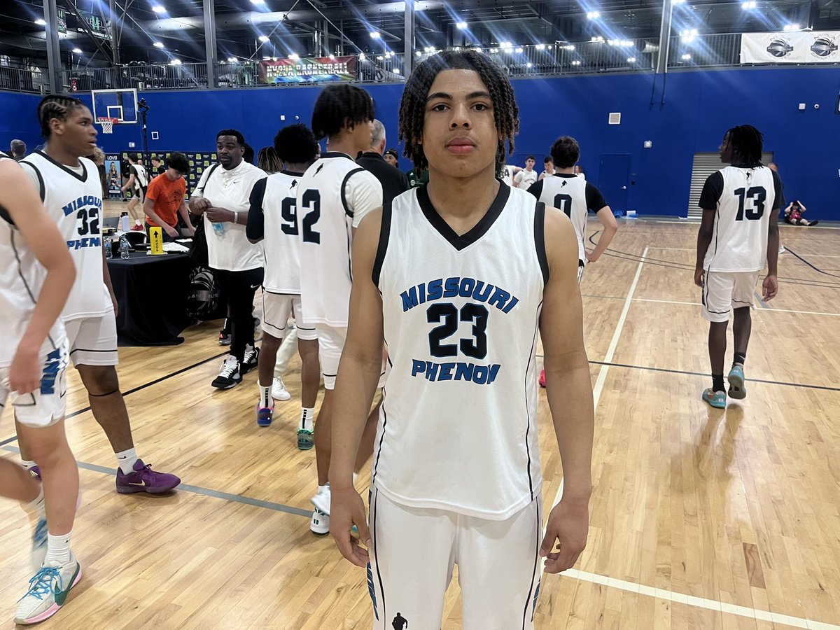 Fab Hoops (@fabhoopss) on Twitter photo 2025 NY2LA Spring Extravaganza - Saturday Standouts
🔗 ny2lasports.com/2025-ny2la-spr…
<a href="/teelankjerstad1/">Teelan Kjerstad</a> <a href="/mattwick_1/">Matthew Wickersham</a> <a href="/Elijah_da_1/">Elijah Poniewaz</a> <a href="/Mccoym2028/">Mccoy Michael</a> <a href="/Harper_h22/">Harper Huntington</a> Jay’Dyn Nelson 2025 NY2LA Spring Extravaganza - Saturday Standouts
🔗 ny2lasports.com/2025-ny2la-spr…
<a href="/teelankjerstad1/">Teelan Kjerstad</a> <a href="/mattwick_1/">Matthew Wickersham</a> <a href="/Elijah_da_1/">Elijah Poniewaz</a> <a href="/Mccoym2028/">Mccoy Michael</a> <a href="/Harper_h22/">Harper Huntington</a> Jay’Dyn Nelson