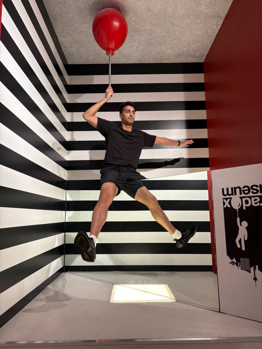 Opsine02's tweet image. Lvl up expo was super sick! Was super nice talking to everyone. 

Been getting a lot better so I’m looking forward to going to more events this year