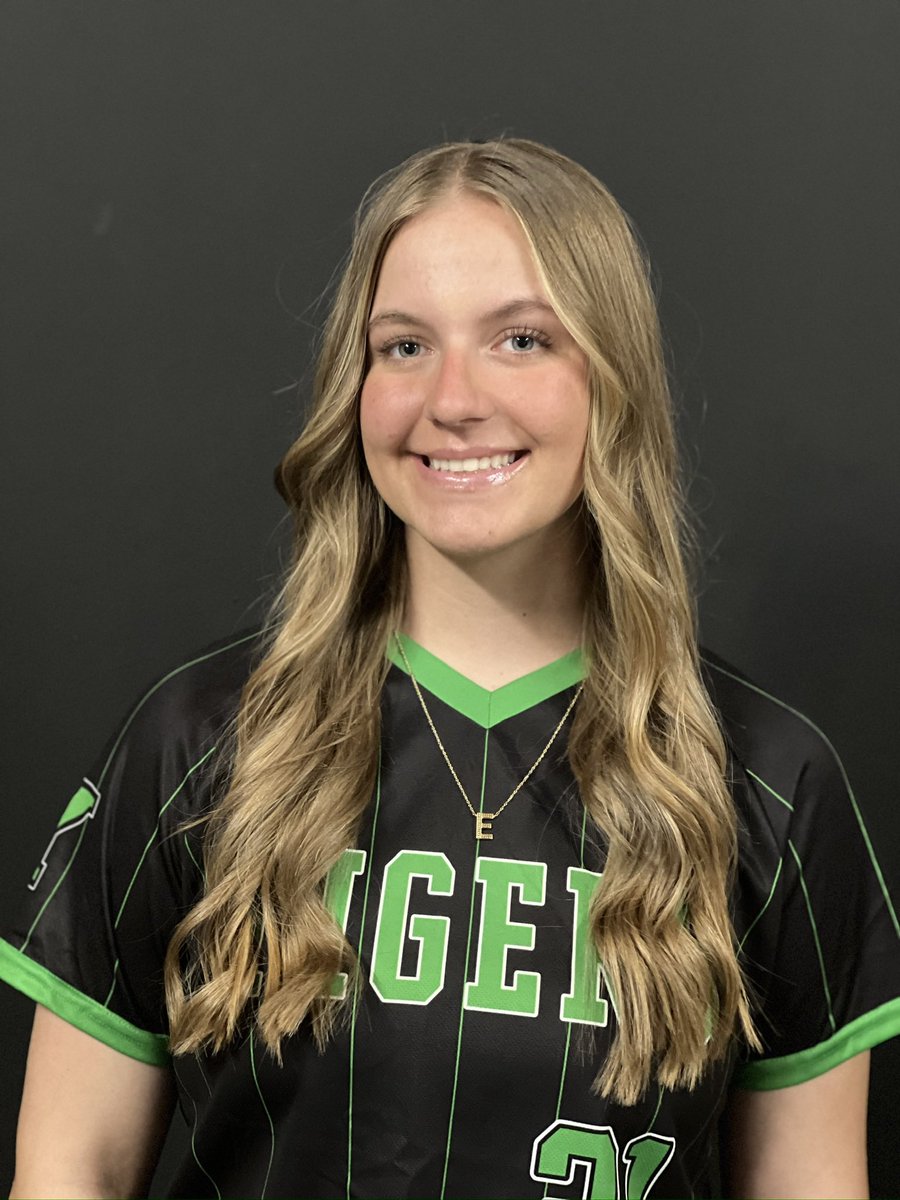YTigerSoftball's tweet photo. Tigers win in 9 innings 10-8
Fields 7 innings 2k’s
Jones 2 innings 5k’s (w)
Hazen 3-5 Double RBI 
Booher 3-5 2RB
Reynolds 3-4 Double HR(4) RBI
Rinker 3-5 RBI
Great team effort!
@YHSAthletics @HHCConference https://t.co/n6tSr8NdWv