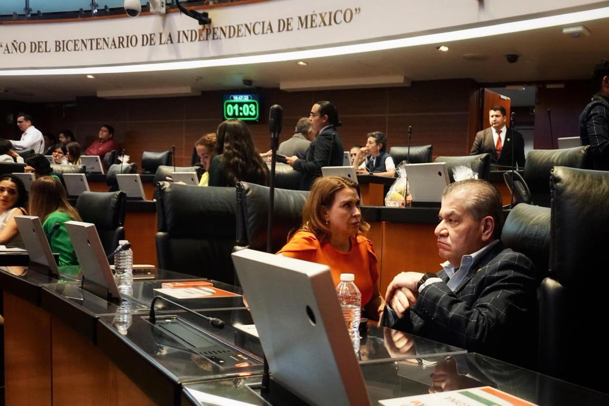mrikelme's tweet photo. 🇲🇽 Presente en la sesión ordinaria de este lunes; aprobamos dictámenes clave que fortalecen nuestro marco normativo. https://t.co/svZFJRBtso
