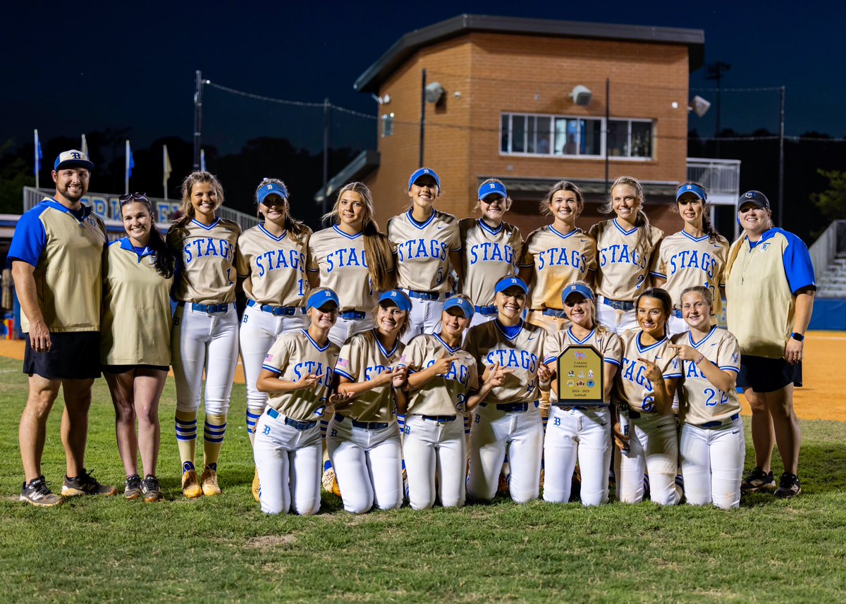 8-STRAIGHT #RegionChamps 🦌 🥎