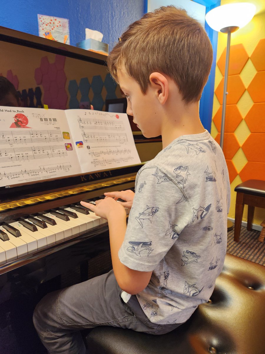 Reading music, one note at a time—where every song is an adventure! 🎶🎹✨

#Music #CherylTeachMusic #MusicLessons