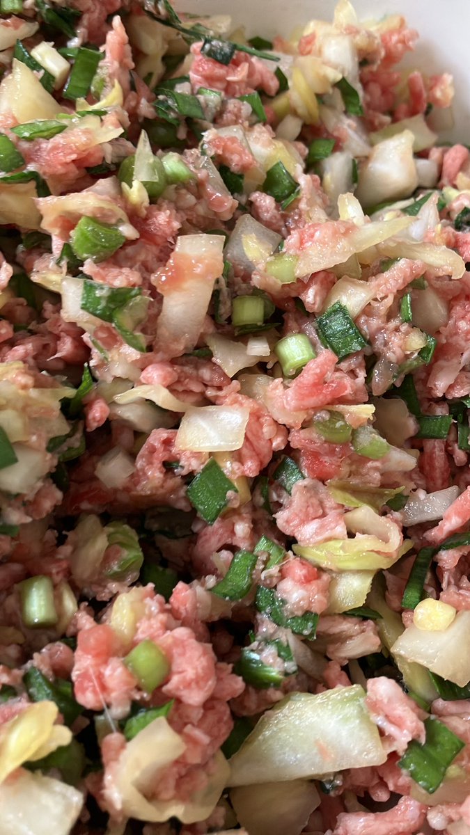 朝から手作り○○をしこんでる俺。

さぁーて、なんだ。