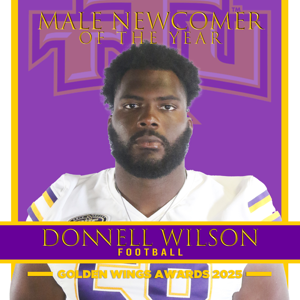 The winner of the Male Newcomer of the Year Award is Donnell Wilson! #WingsUp