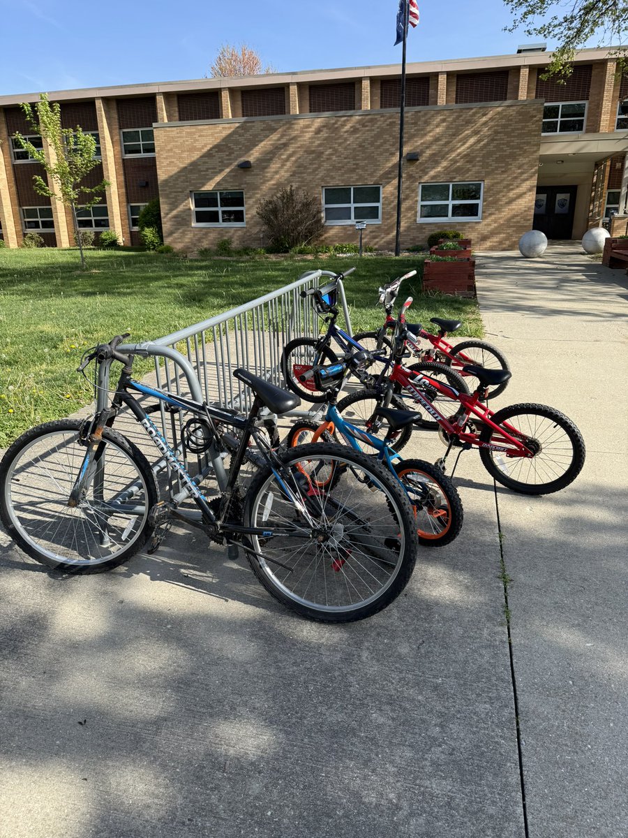 kathlang (@kathpehealth23) on Twitter photo “Big shoutout to Principal Kevin Mcmahan for capturing this awesome moment — our bike racks are starting to fill up with student riders! Love seeing our kids choosing healthy, active ways to get to school. Keep it rolling!” <a href="/ms_siefert/">Ms. Mary Siefert</a> <a href="/bkriech/">Beth Kriech</a> <a href="/IPSSchools/">IPS</a> <a href="/jennings109ips/">Jonathan Jennings School 109</a> “Big shoutout to Principal Kevin Mcmahan for capturing this awesome moment — our bike racks are starting to fill up with student riders! Love seeing our kids choosing healthy, active ways to get to school. Keep it rolling!” <a href="/ms_siefert/">Ms. Mary Siefert</a> <a href="/bkriech/">Beth Kriech</a> <a href="/IPSSchools/">IPS</a> <a href="/jennings109ips/">Jonathan Jennings School 109</a>