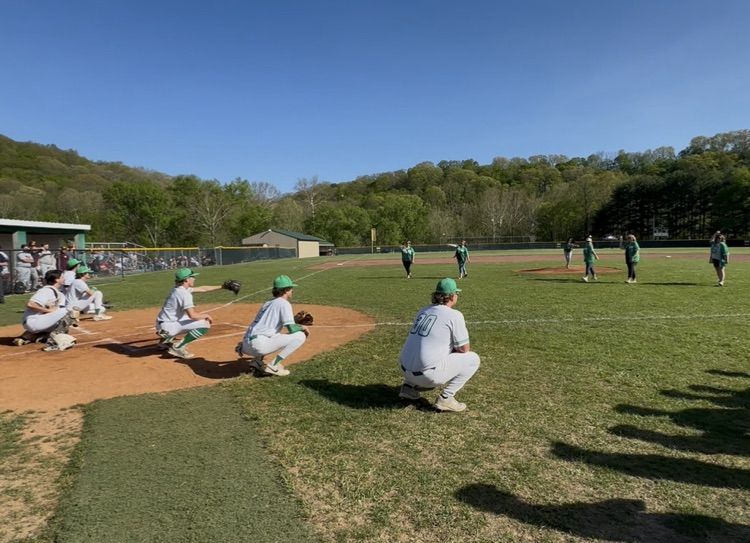 Varsity Baseball and Softball both pick up wins on senior night. Thank you to all spring sports seniors and their families for a wonderful night!

Go Eagles!