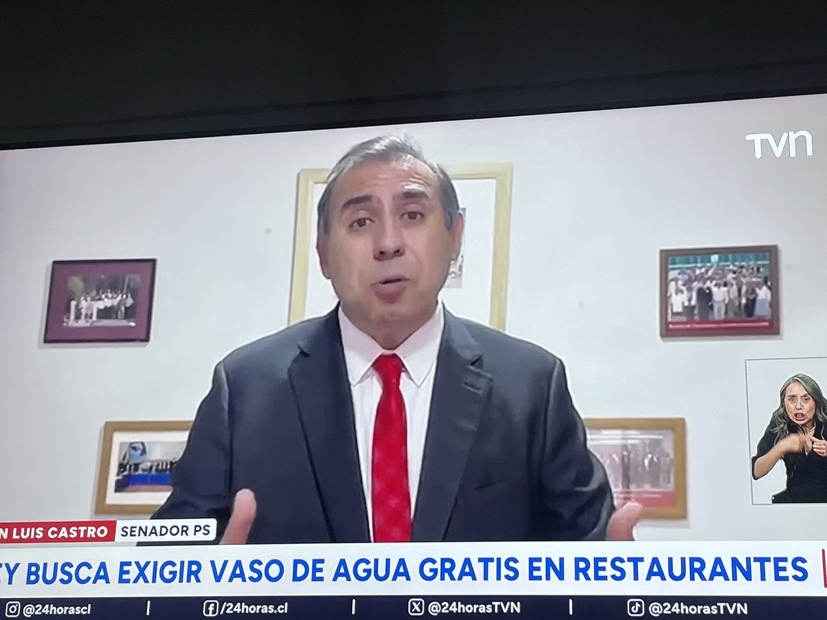 Estas son las prioridades de nuestros congresistas .  Viven en un universo paralelo.