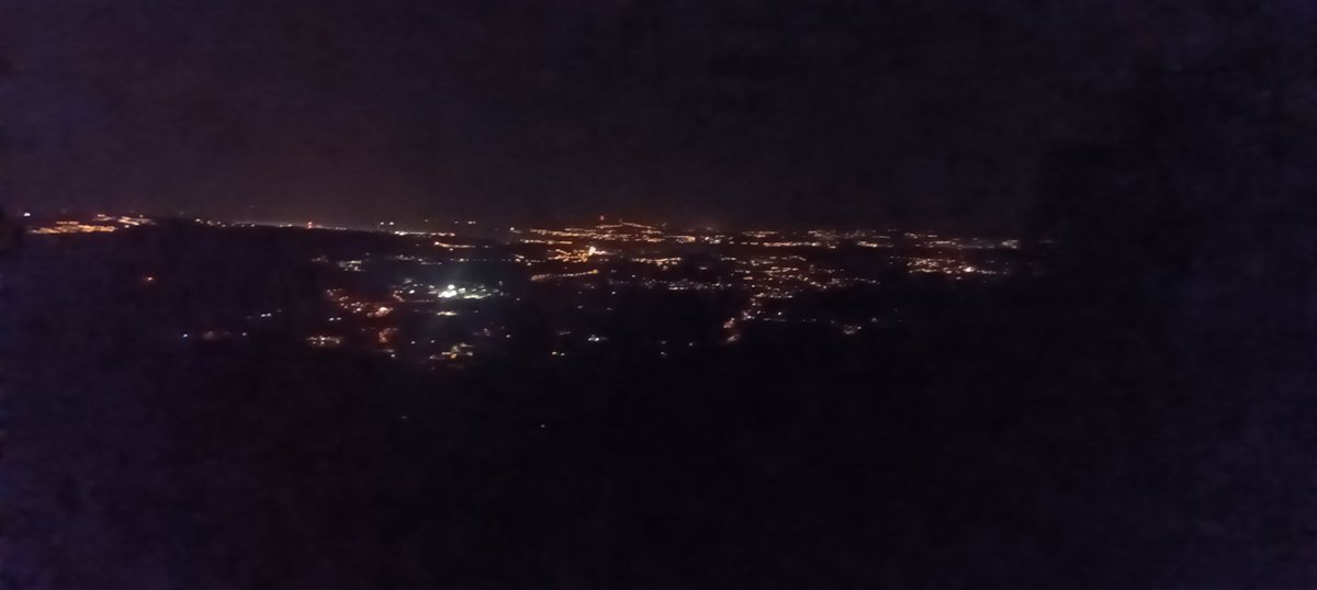 1charlyf's tweet photo. Así es como fue evolucionando la vuelta de la corriente eléctrica en Coruña y comarca @kikonovoa @EloyTP @silcerino https://t.co/spHBtUQiVC