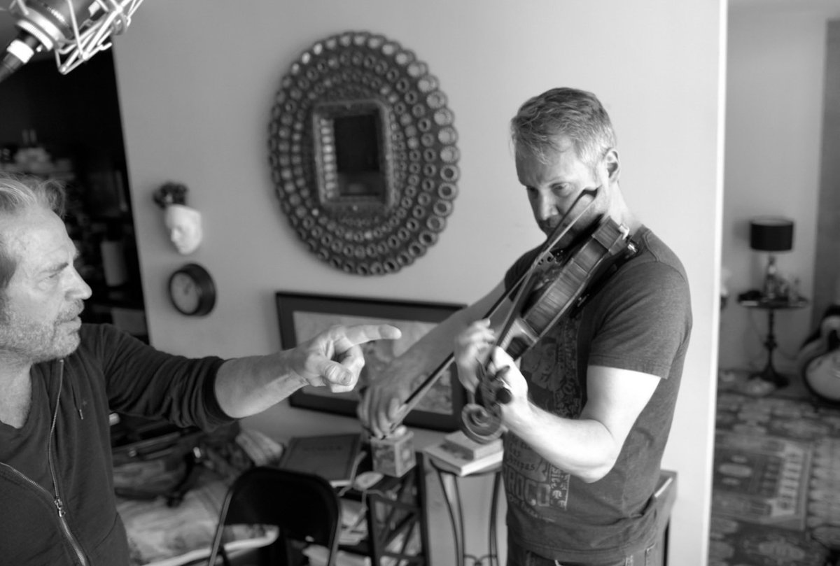 KipWinger's tweet image. Rehearsal with virtuoso violinist #PeterOtto has been exhilarating.. Who’s coming to the premiere?
🎻The #WorldPremiere of my #ViolinConcerto with the @NashvilleSymph is on May 9 & 10!
Conducted by #GiancarloGuerrero!
🎟️Tickets:
nashvillesymphony.org/Tickets/concer…
#KipWinger #Classical