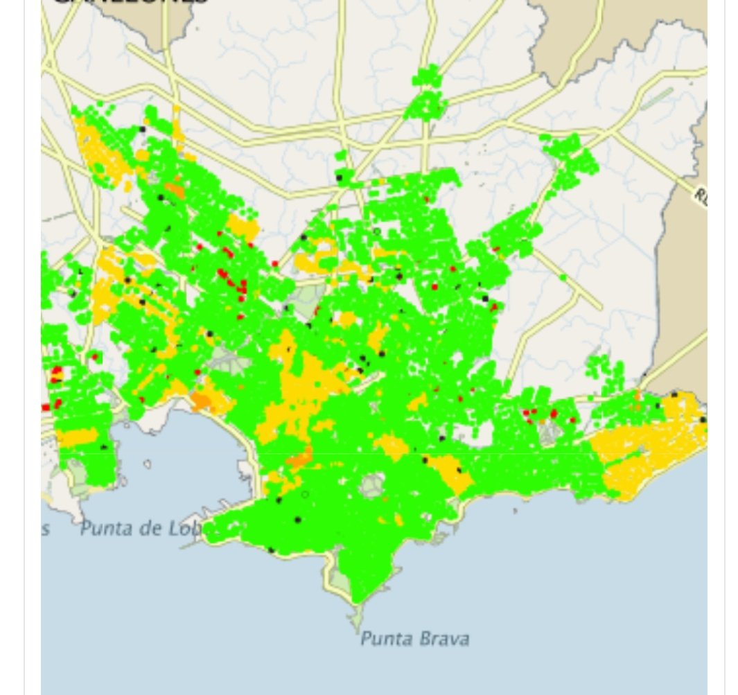<a href="/JoseSatdjian/">Jose Luis Satdjian</a> <a href="/MartinLemaUy/">Martin Lema</a> Asi estaba Montevideo a las 22 hs del lunes 28/4.
La inmensa mayoría de los contenedores en verde o amarillo. <a href="/JoseSatdjian/">Jose Luis Satdjian</a> muestra la porción de la realidad que le conviene.