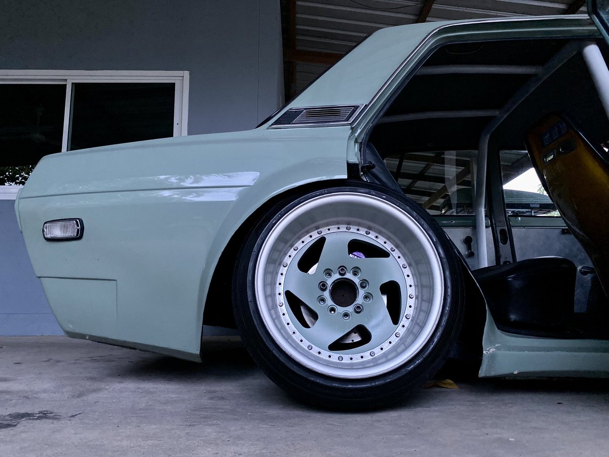 SWongpeng's tweet photo. Left x Right 

#510wheels https://t.co/wDzwc2RtRR