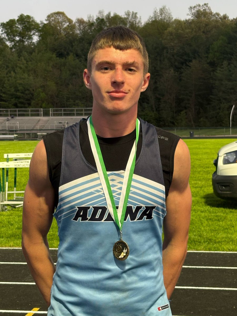Joey Francis was meet medalist tonight at Huntington, his 5th time this season! 🔥🔥🔥🔥🔥
