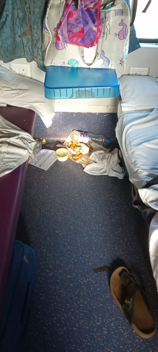 _Devashish1's tweet image. Seriously disappointed and frankly disgusted by the filth in coach B4 and the toilets on train 12296  @RailMinIndia @IRCTCofficial This needs urgent and stringent intervention! @SW_Help @drmsbc @Gmwrly @RailMadad