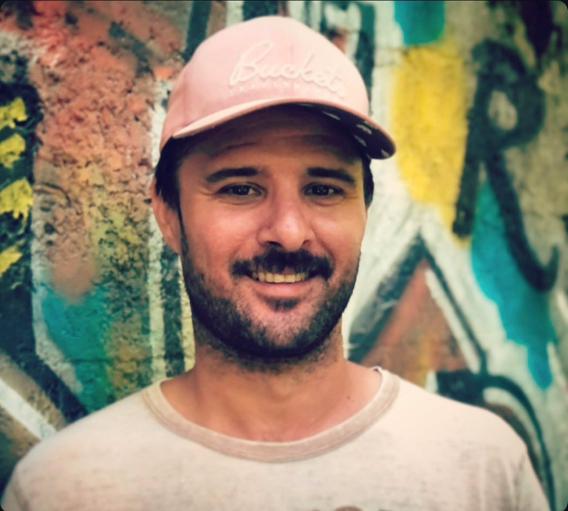 Friday at 8:00 PM one of Kowloon’s all time favorites is back on stage!  Don’t miss Paul Gilligan who will be telling jokes with Mark Scalia and James Hamilton. 
Call 781-233-0077 for tickets or order online at kowloonrestaurant.com
<a href="/KowloonSaugus/">Kowloon Restaurant (Only official account on X)</a> 

On deck is Mark Riley!