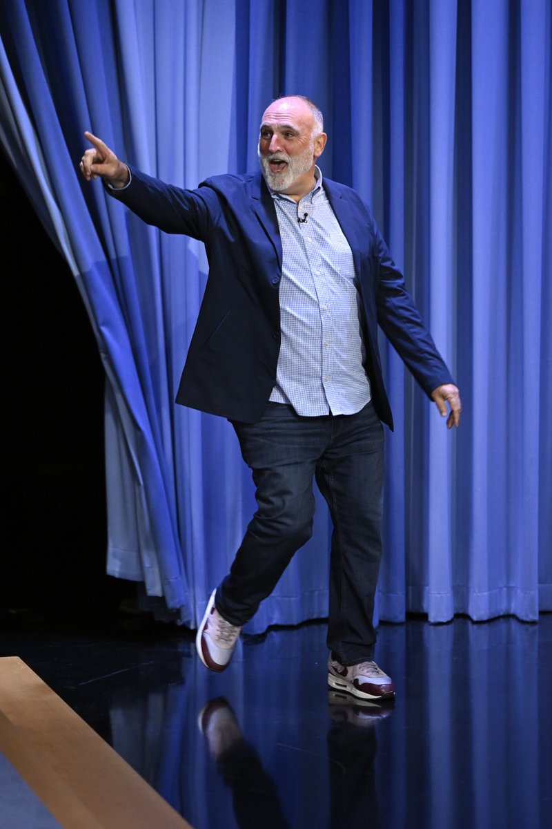 .<a href="/chefjoseandres/">Chef José Andrés 🕊️🥘🍳</a> stops by Studio 6B to talk his new <a href="/nbc/">NBC Entertainment</a> series Yes, Chef! and his new book, Change the Recipe! #FallonTonight