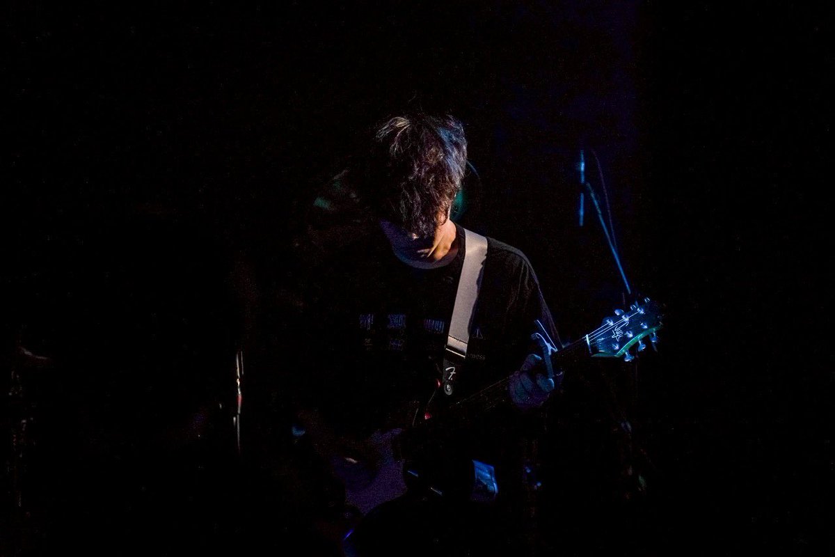 noh (@noh_jp) on Twitter photo 【Instagram更新】
2025.4.19(土)@下北沢THREE
Emorsive vol.5
約半年ぶりの東京、ueも一緒で良い1日でした。この日のサポートギターは服部&しゅが。ありがとうございました!
photo <a href="/yui_kita26/">きたゆい</a>
vj <a href="/Bori_LMSD/">VJ Bori(音景-Onkei-)</a>
企画 <a href="/asasute0809/">朝ステ📸Photographer(Re+Create )</a> <a href="/yui_kita26/">きたゆい</a>
instagram.com/p/DJAubZpSh8h/… 【Instagram更新】
2025.4.19(土)@下北沢THREE
Emorsive vol.5
約半年ぶりの東京、ueも一緒で良い1日でした。この日のサポートギターは服部&しゅが。ありがとうございました!
photo <a href="/yui_kita26/">きたゆい</a>
vj <a href="/Bori_LMSD/">VJ Bori(音景-Onkei-)</a>
企画 <a href="/asasute0809/">朝ステ📸Photographer(Re+Create )</a> <a href="/yui_kita26/">きたゆい</a>
instagram.com/p/DJAubZpSh8h/…