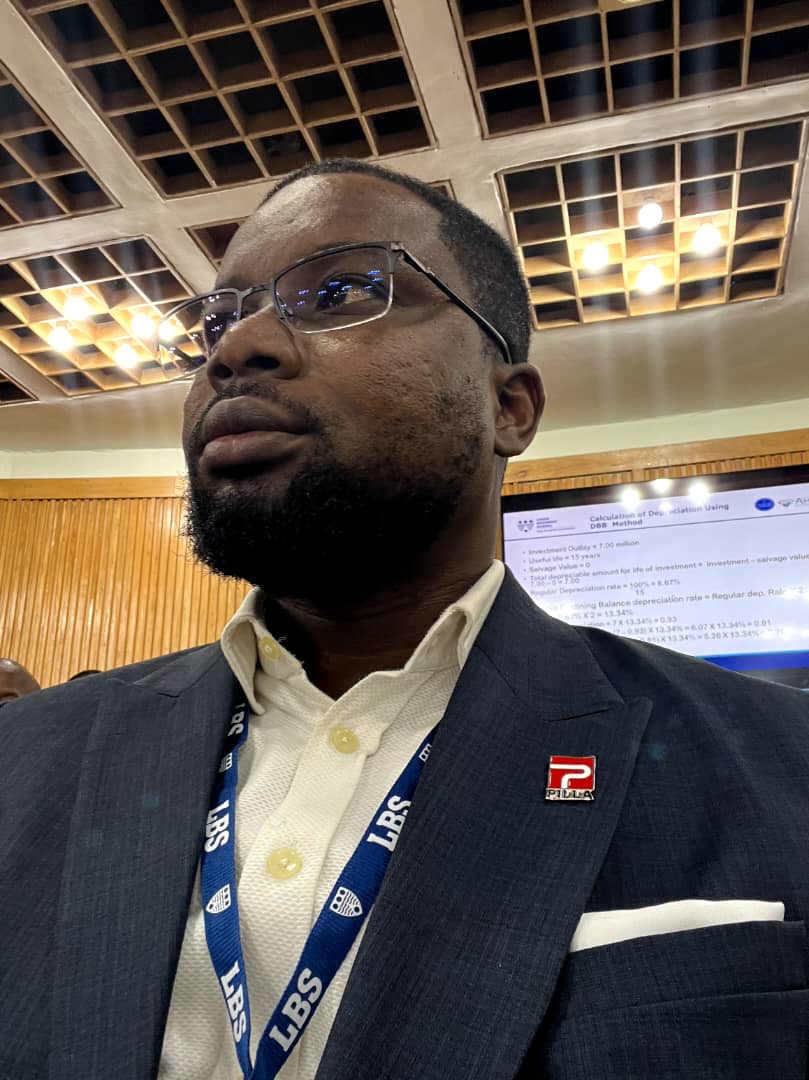 freeman_osonuga's tweet image. It is great to be able to see with your naked eye.

It is even more i.portant that you can see with your inner eye. That is vision that makes impact, creates value and leaves a legacy. 

When you look, what do you see?

People or Possibilities?

#dfotribe #tuesdaypost